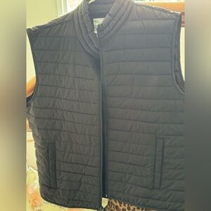 NWOT Gap men’s vest size large